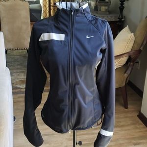 Black running Nike Dry Fit